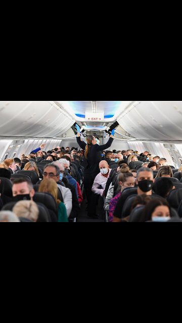 "Woohoo!" - Airline Passengers Celebrate the End of Federal Mask Mandates