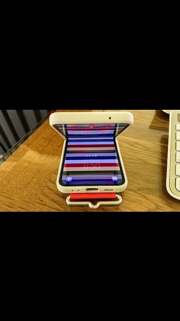 Galaxy Z Flip4 - FUN factors…