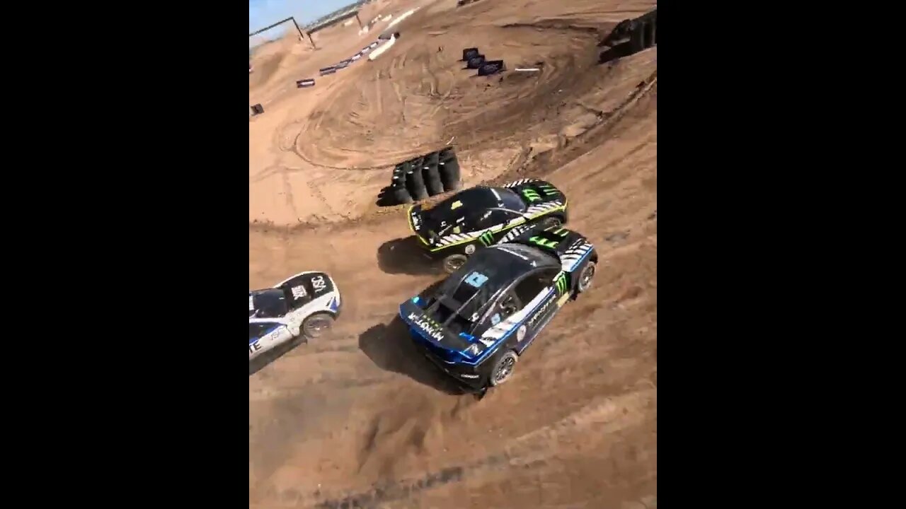 epic pass by Robin Larsson in Phoenix last year 🏁