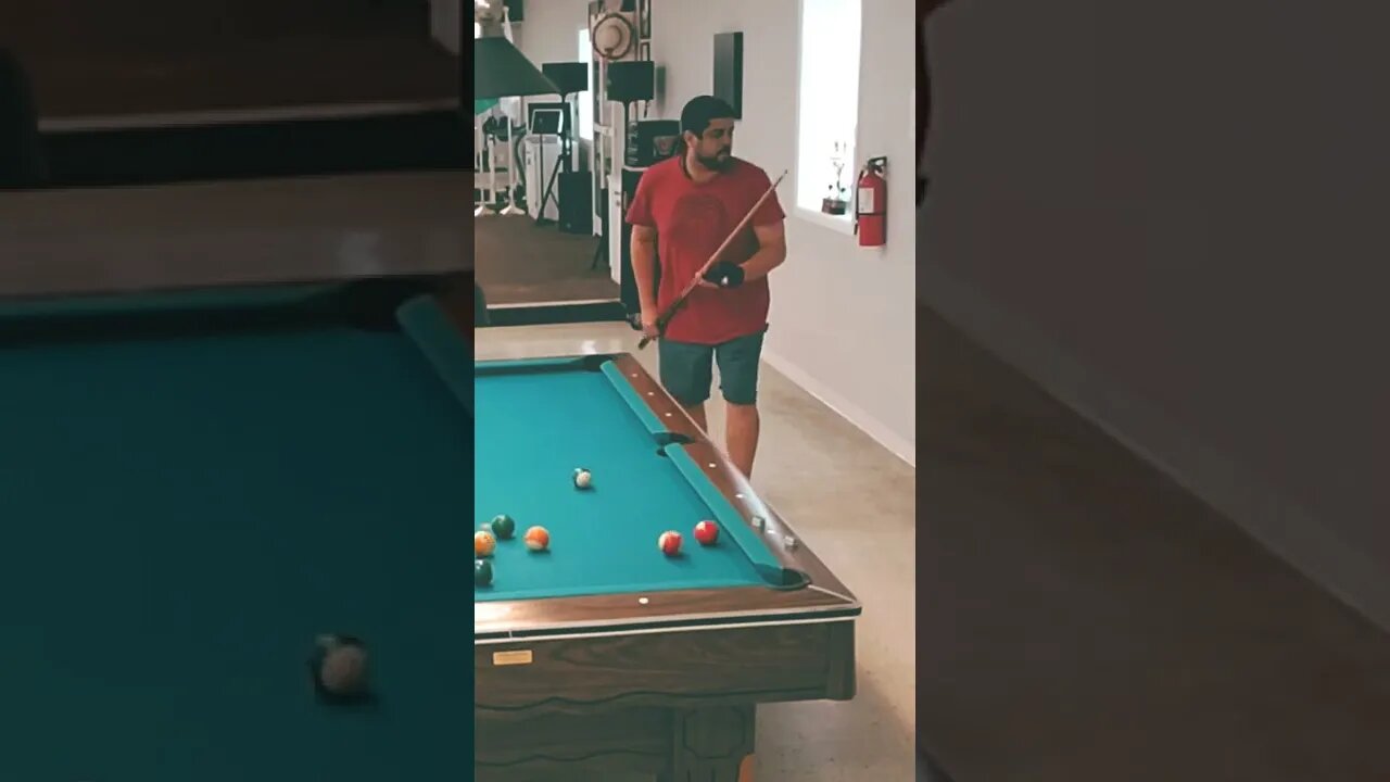 #shorts 🎱😬🤡 #poolnoob #billiards #pool #bloopers #fail