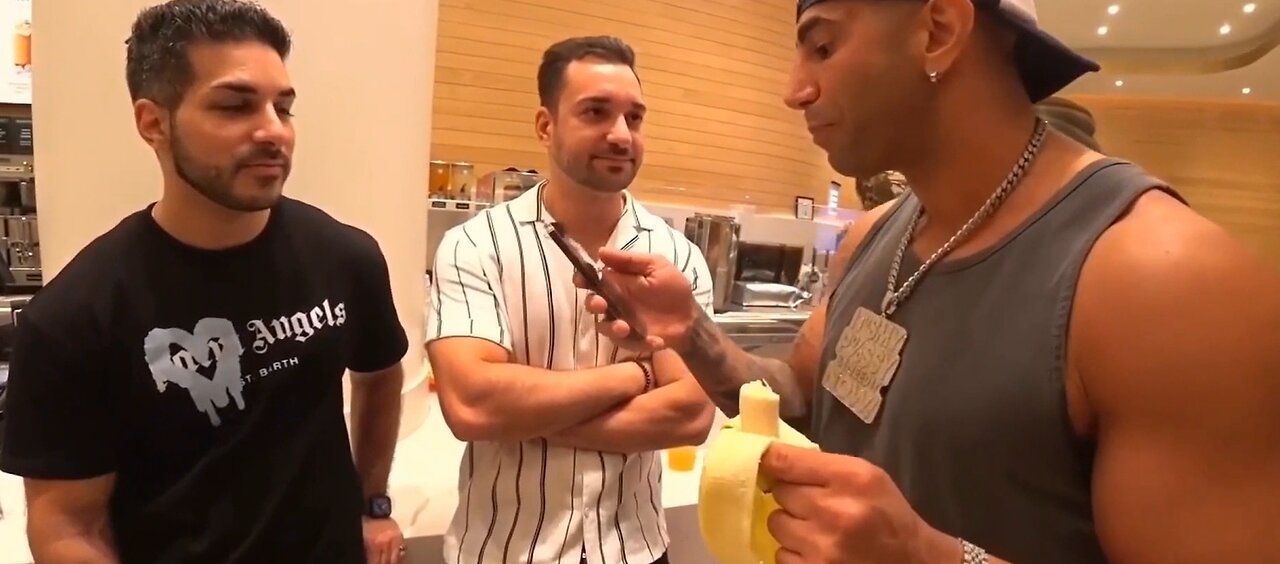 IP2 Stories - Fousey Partying! Presses Two Cucks! Calls Security Out For "Profiling"