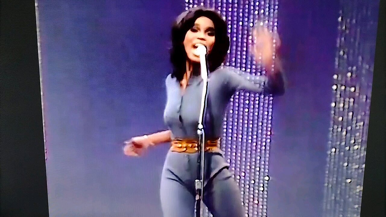 Teresa Graves 1971 I Gonna Make You Love Me, Respect Live