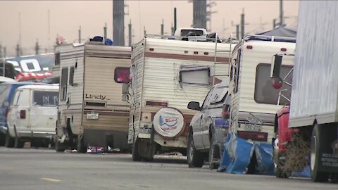 Northeast Denver businesses concerned with homeless encampment affecting their bottom line