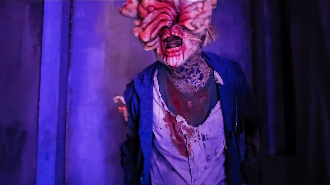 The Last of Us (Universal Studios Hollywood) Halloween Horror Nights 2023