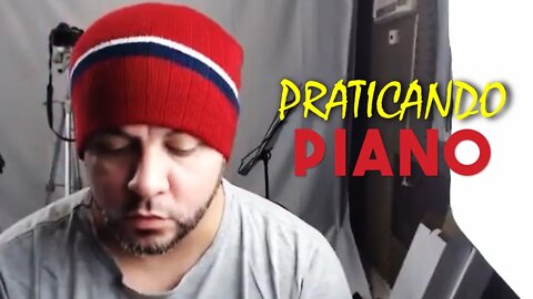 Niurose | Diego Ruassá praticando piano no RPA Studio!