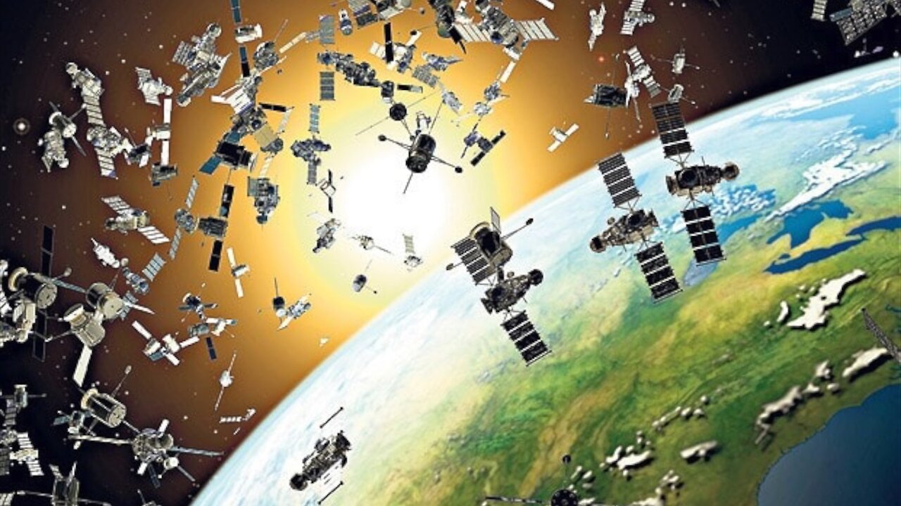 How the Space Station (ISS) Avoids & Dodges Space Junk Orbiting Earth