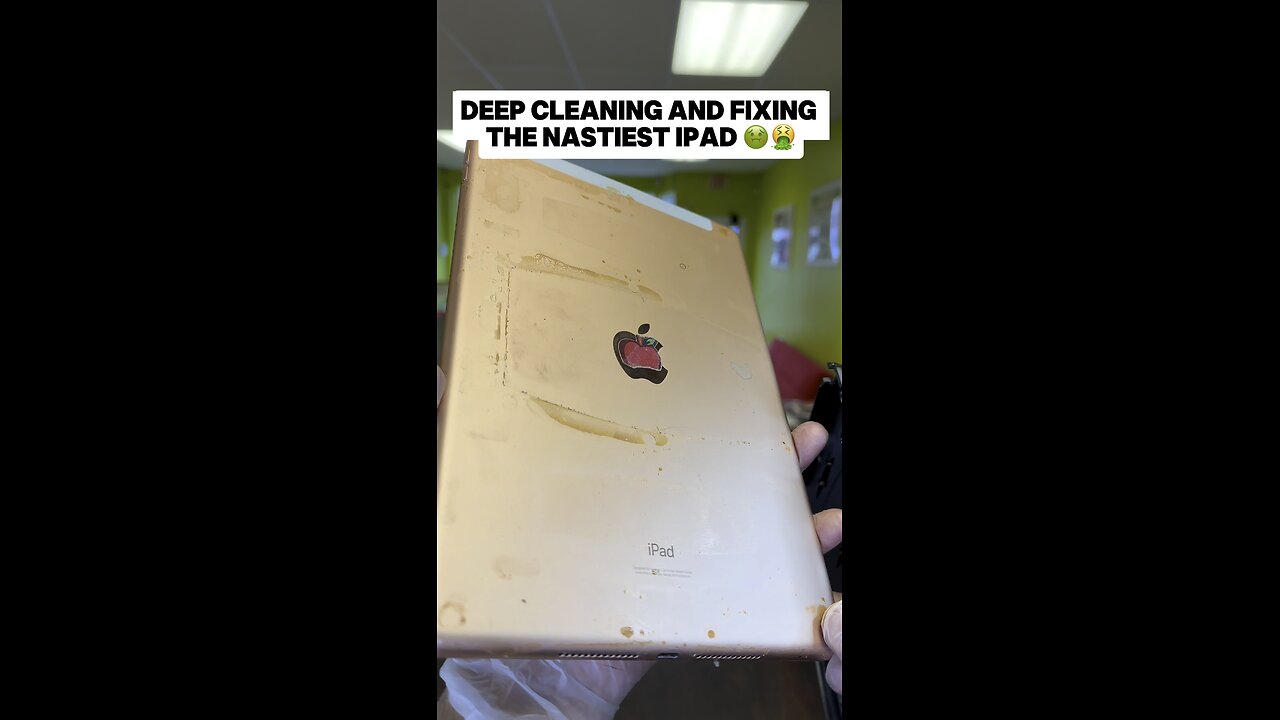 Deep cleaning and Fixing THE NASTIEST IPad 🤢🤮