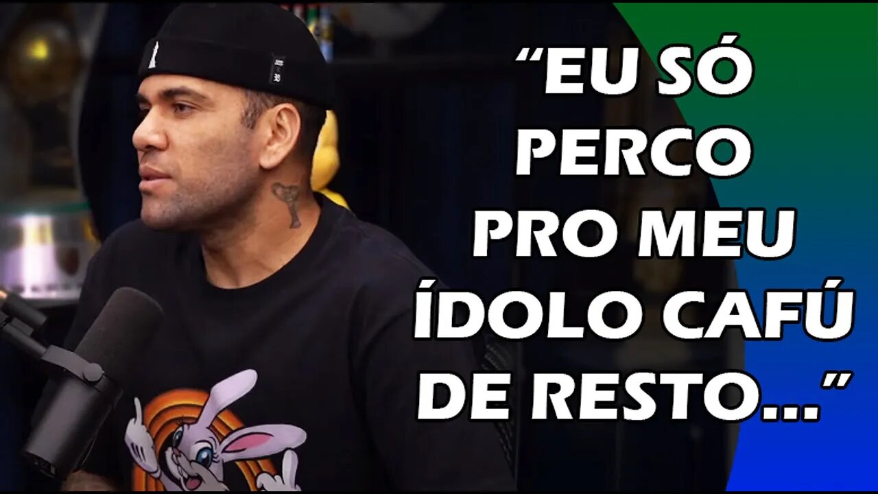 DANIEL ALVES É O MELHOR LATERAL DE TODOS OS TEMPOS?