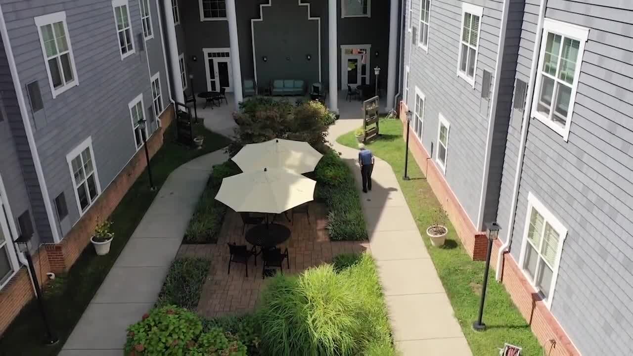 Symphony Manor, Power of Age