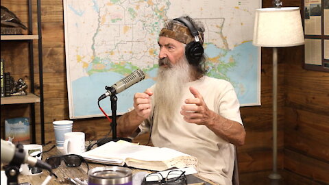Si's Role on Jase's New Show & Why COVID-19 Didn't Stop Phil from Baptizing Believers | Ep 322