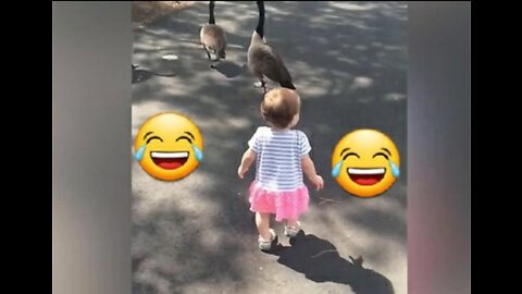 Must WATCH: Try not to laugh/giggle children's first experience at the zoo with parents compilation