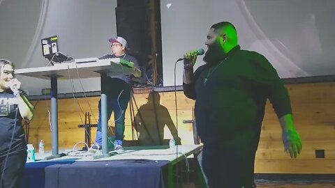 Live - Jimmy Levy and Zoe Levy - Living For You