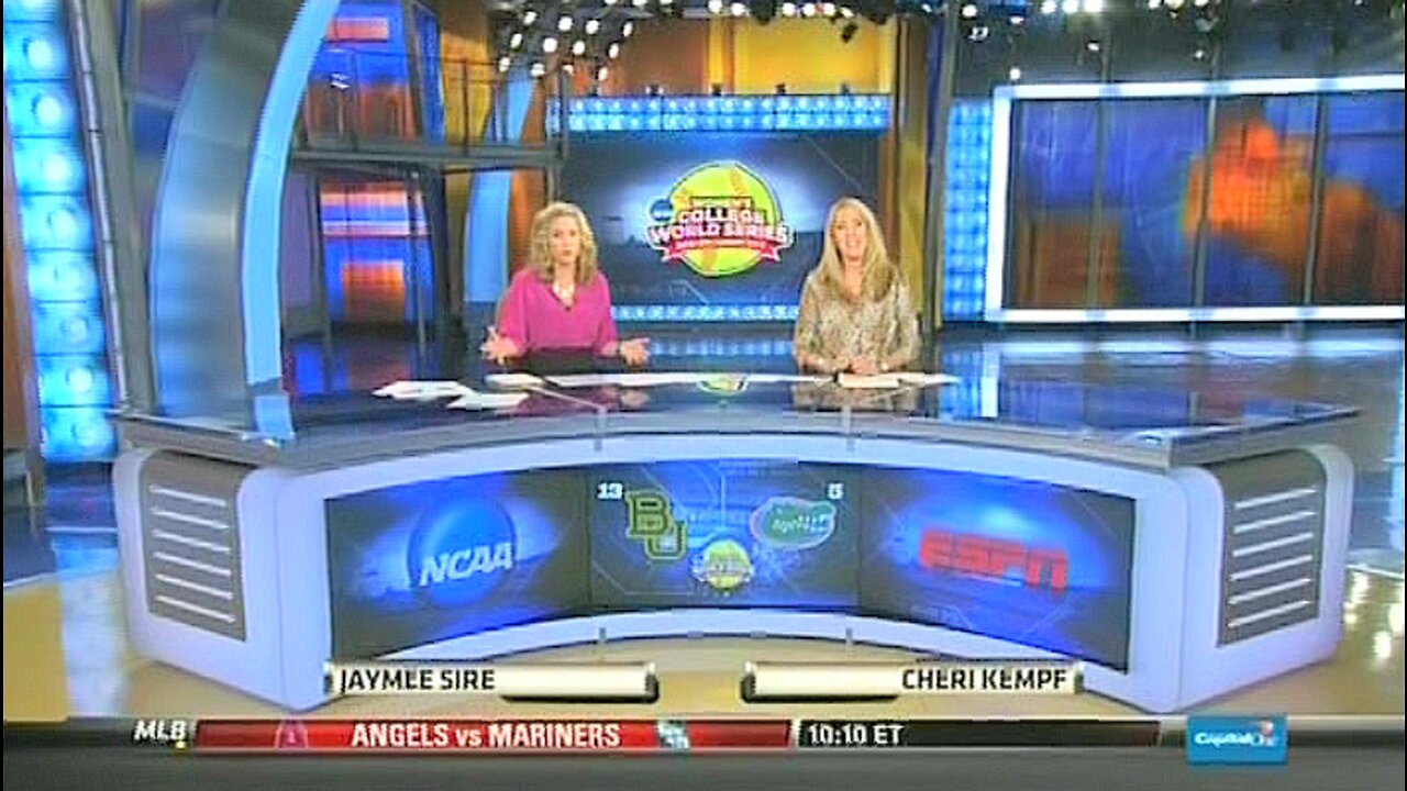 2014 Softball - WCWS - Studio Update