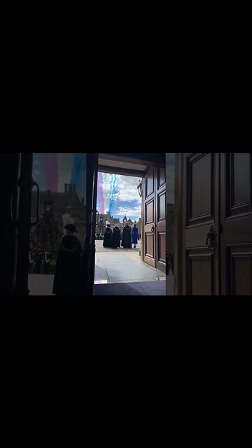 The Red Arrows Flypast for King Charles Coronation in Scotland! #kingcharles