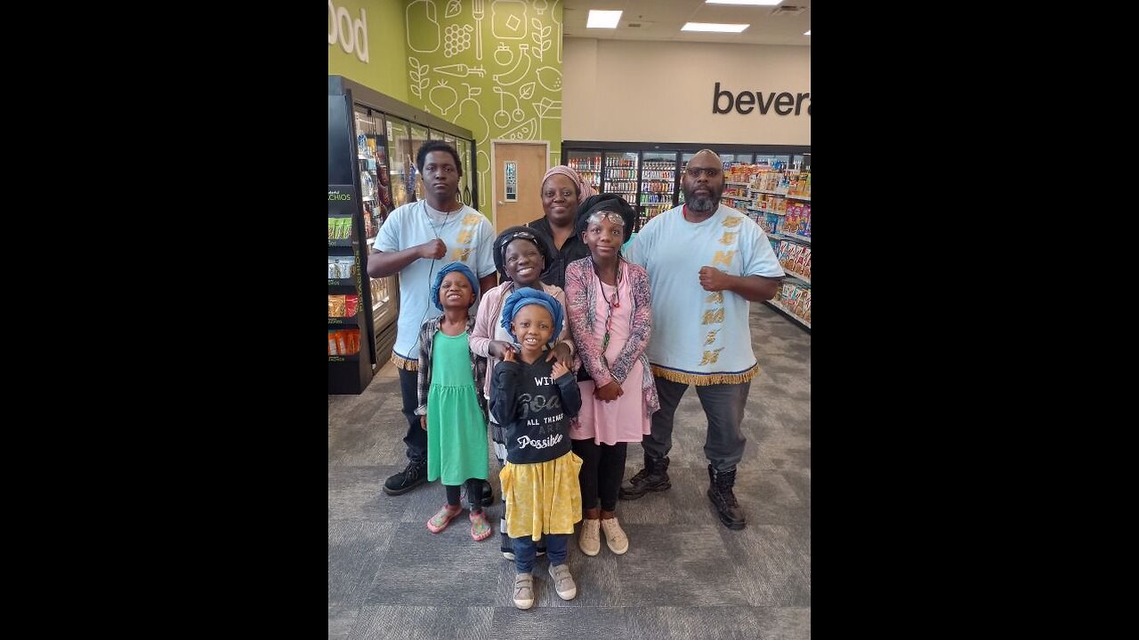 A TRUE HERO: THE MIGHTY BISHOP AZARIYAH WITH HIS BEAUTIFUL FAMILY!!!