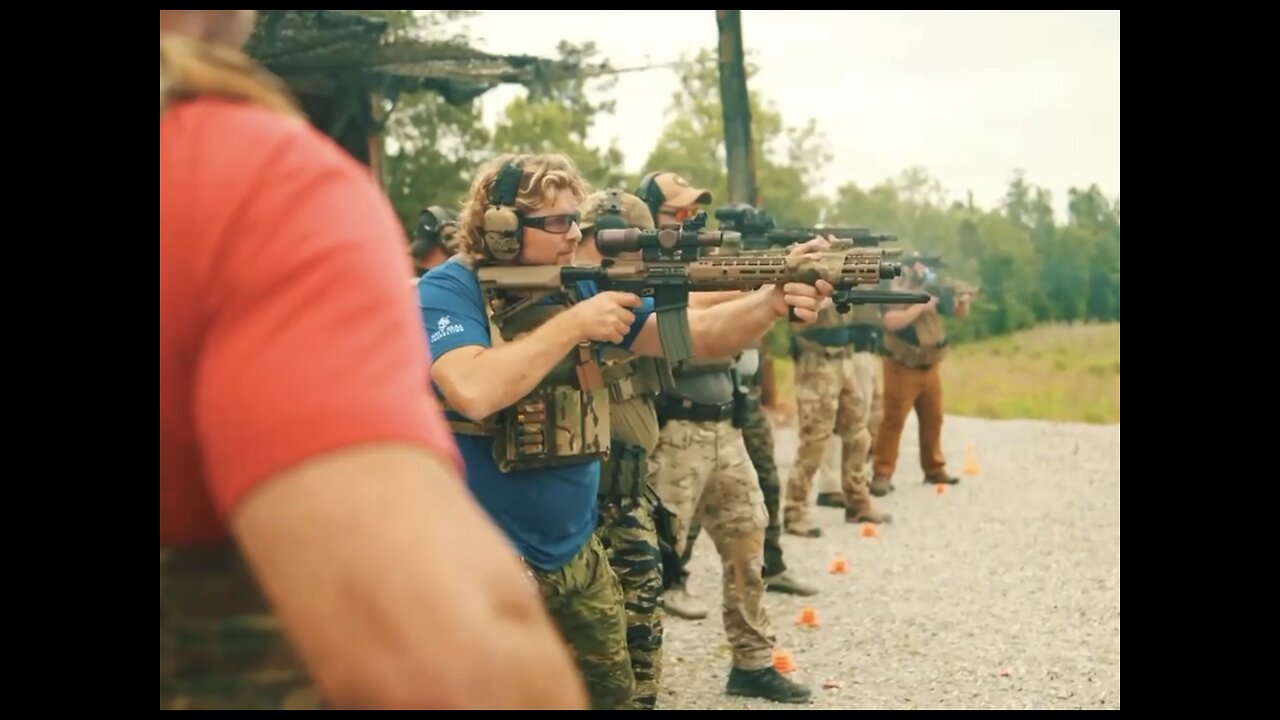 MILITARY VETERANS❤️🇺🇸👨🚀🏅WITH LAW ENFORCEMENT🤍🇺🇸👮♂️🏅SAVING THE CHILDREN💙🇺🇸🏅🧑🚀🚸👮🏻♀️⭐️