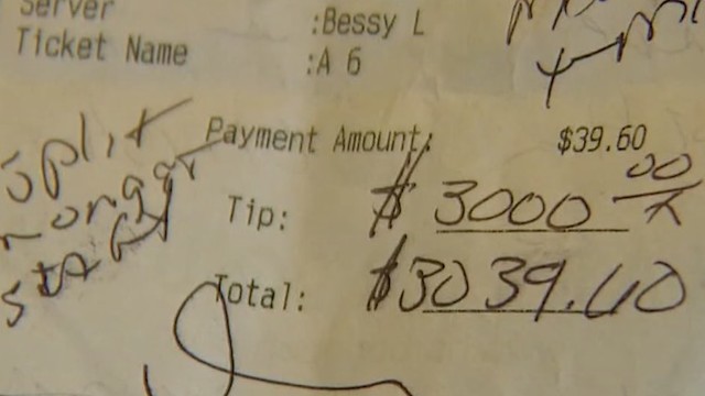 Cafe Staff Thought Something Was Wrong With This Receipt Until They Read the Note on the Back