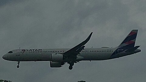 Airbus A321NEO PS-LBB coming from Guarulhos