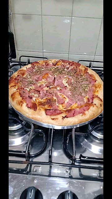 pizza, bread, cake, pie, food