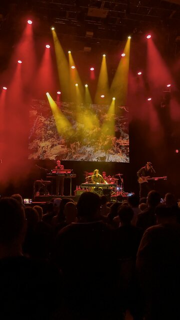 OPERATIC HEAVY METAL