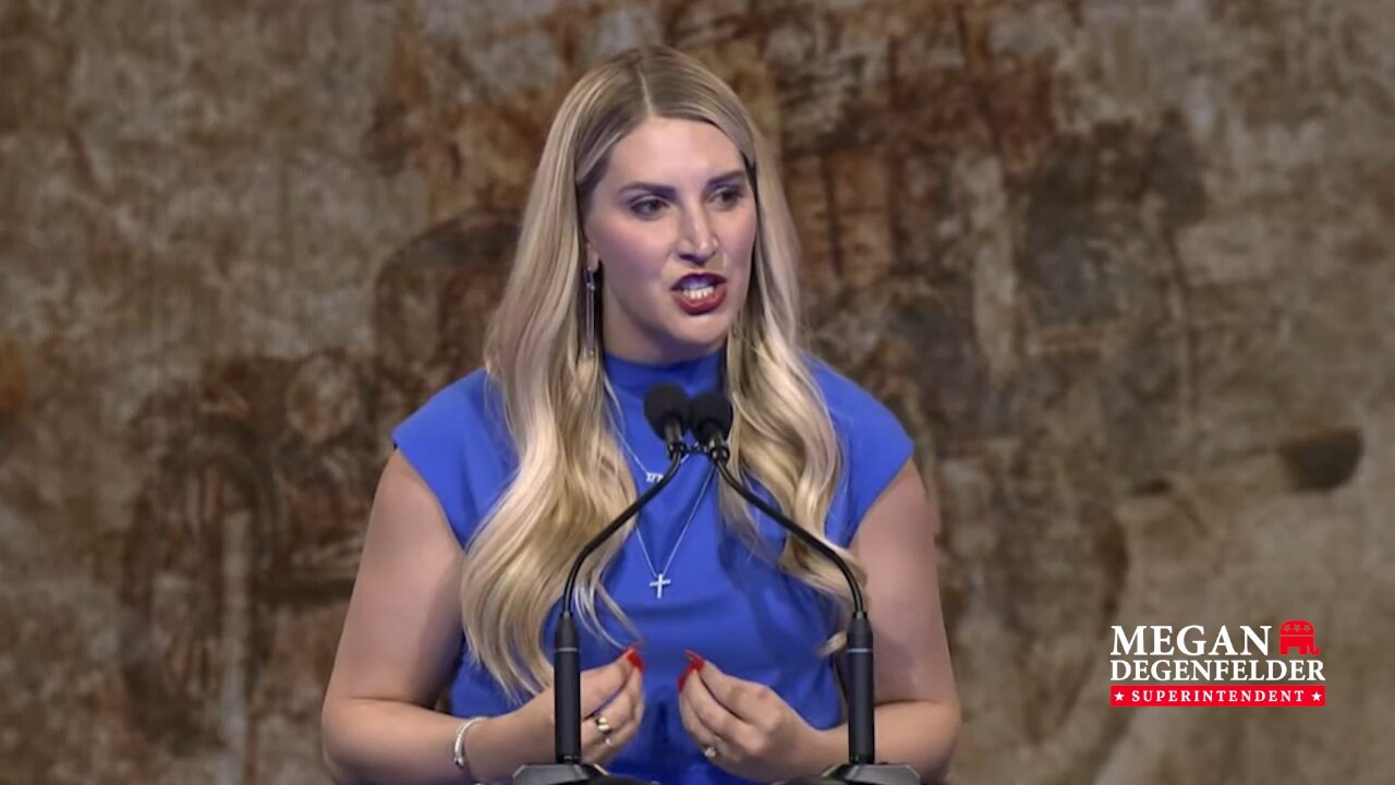 Megan Degenfelder speaking to the Western Conservative Summit