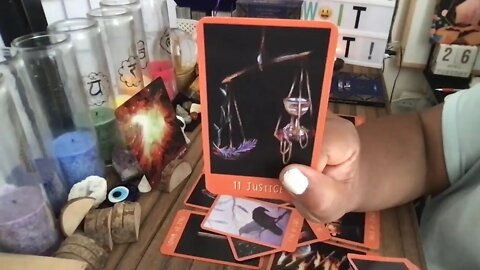 DAILY TEA LIVE: DIVINE HAS A MESSAGE FOR YOU! #valeriesnaturaloracle #karmic #twinflame #df #dm