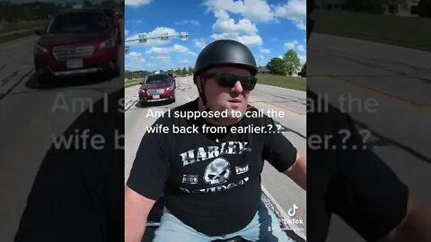 What im thinking about while riding..#shorts #harleydavidson #funny #motorcycle #motovlog