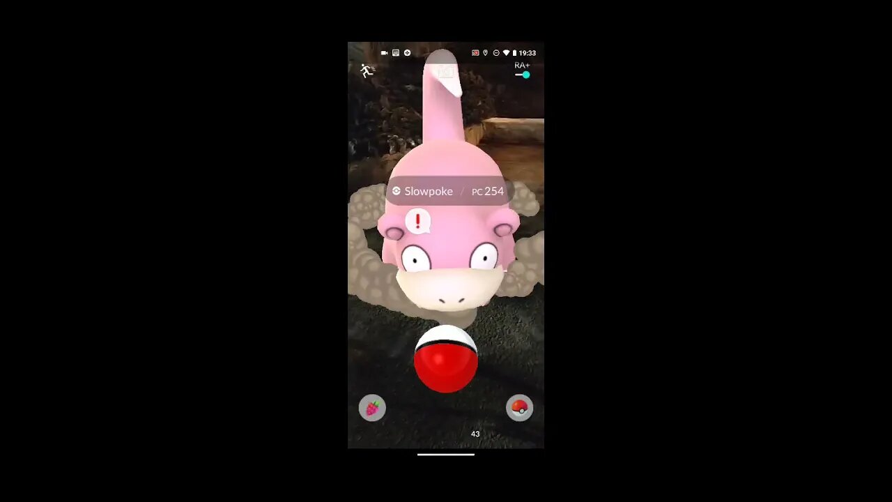 Jogando PokéGO fora de casa u.u