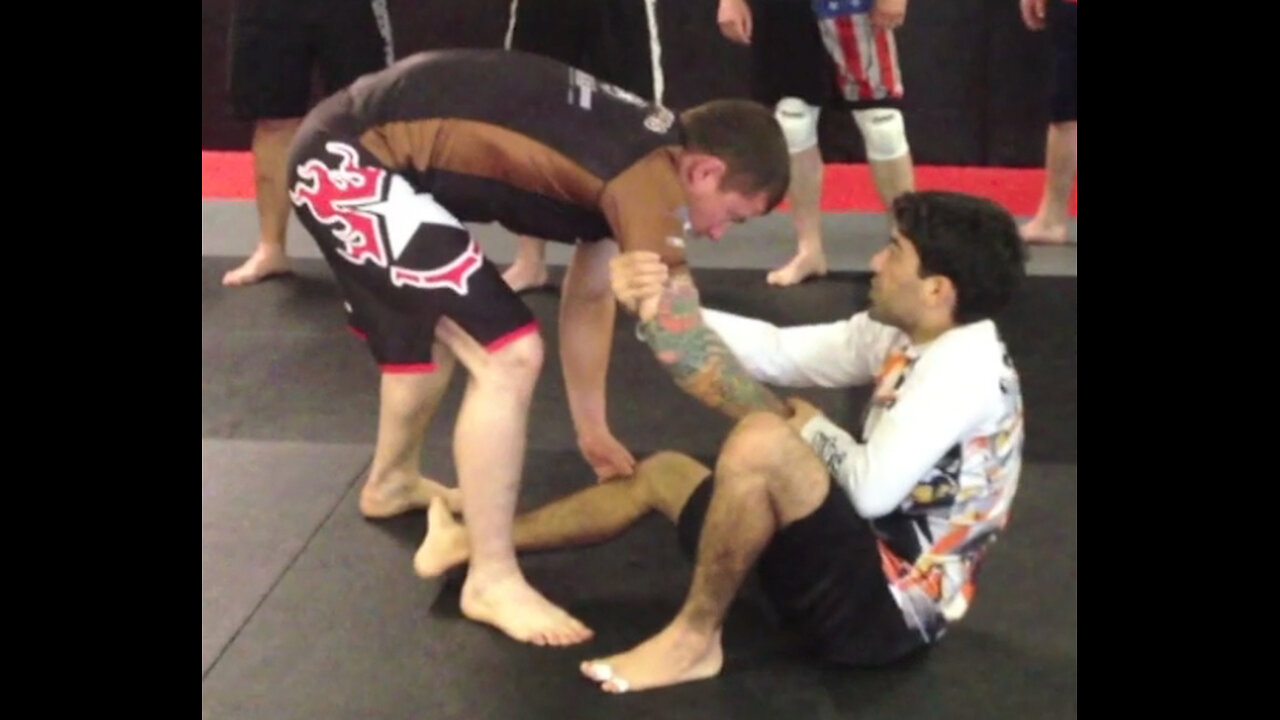 Master the Arm Drag: A Quick 3-Minute No Gi & BJJ Breakdown for Standing and Guard!