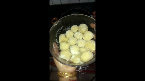 How to make suji coconut laddu