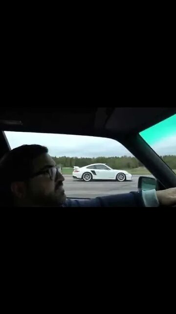 😱 BMW M3 E30 V10 vs Porsche 911 GT2 RS 997 #porsche #911gt2rs #gt2rs #997 #997gt2rs #bmwm3e30