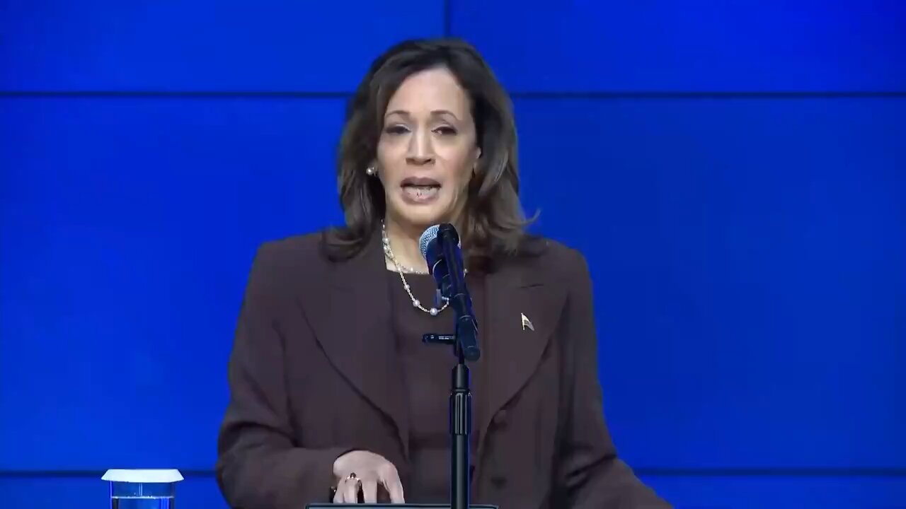 Kamala gets boo'ed