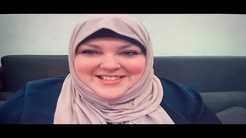 Foodie Beauty Talks About Her Kitty Sam & How He Acts With Her & Throws In Casey (BBJ) At The End