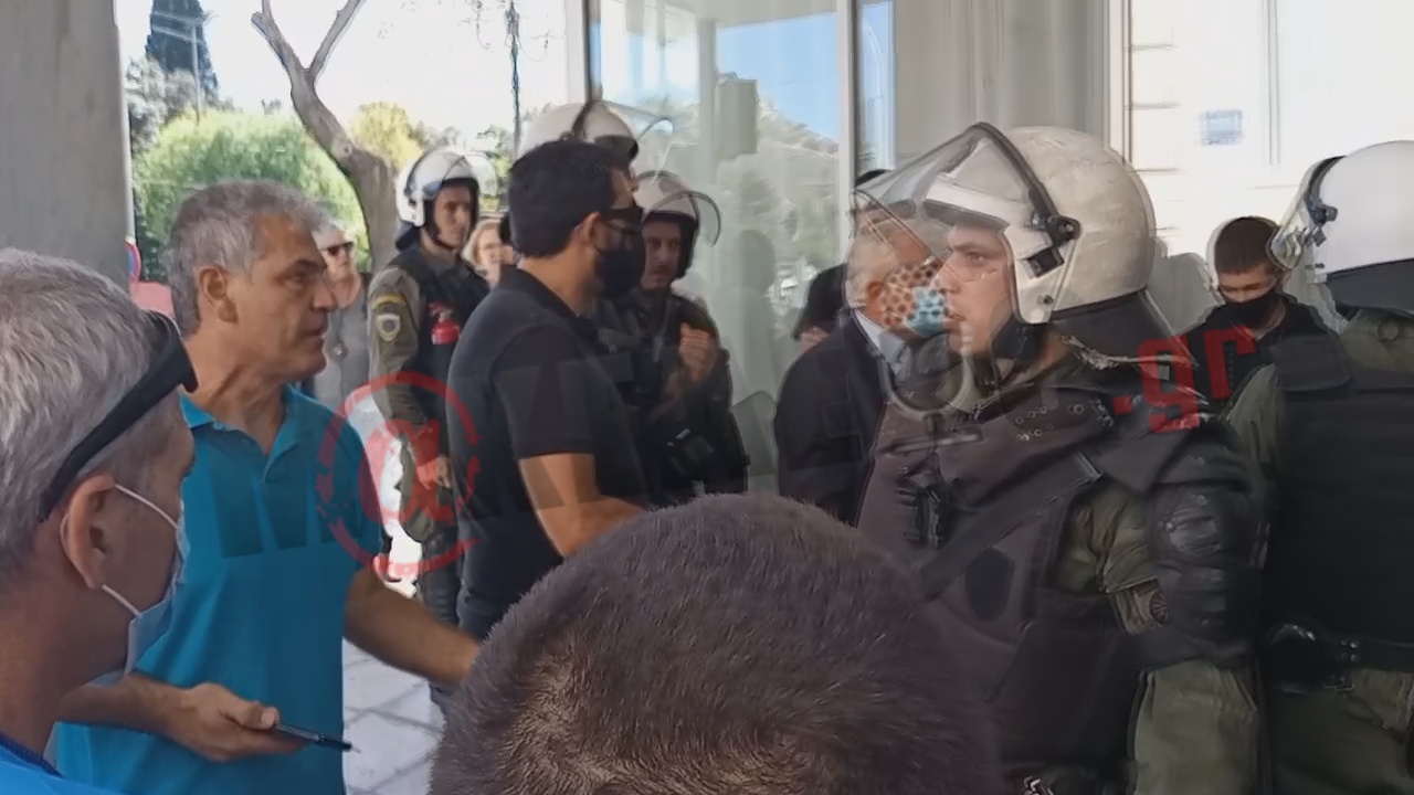 ΝΕΑΡΟΙ ΚΑΙ ΜΑΤ ΠΡΟΣΑΓΩΓΕΣ ΒΟΥΛΕΥΤΗΣ