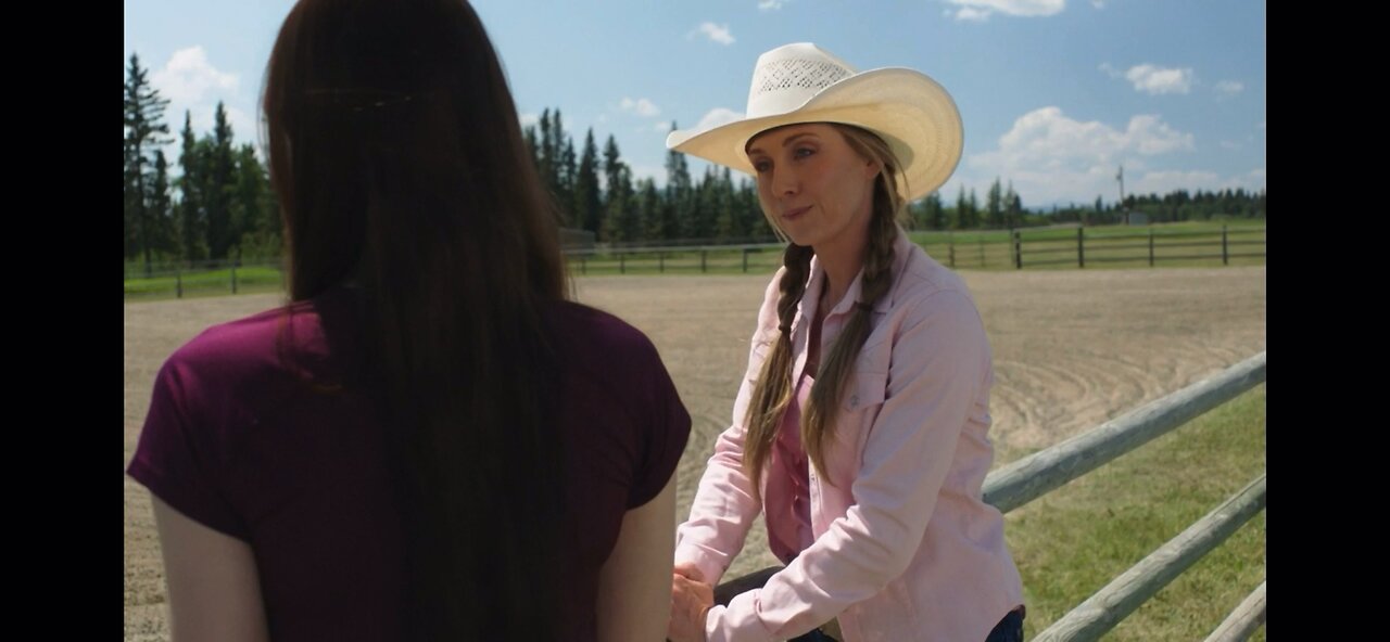Spoiler 3: Heartland 17x08 Amy working woth Sophia and her horse Verona