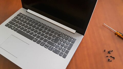 INSTALANDO / COLOCANDO SSD NO LENOVO IDEAPAD 330