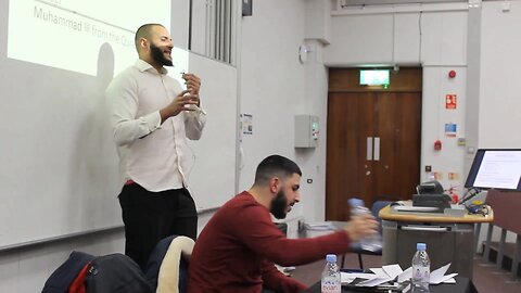 626-Prophet Muhammad's Marriage to Aisha at Young Age ｜｜ Mohammed Hijab + Ali Dawah.