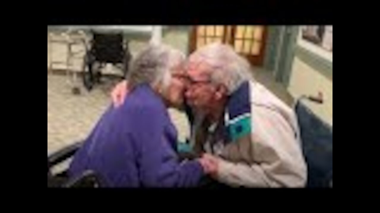 Couple Married 70 Years Can’t Stop Hugging And Kissing When They're Finally Reunited Again