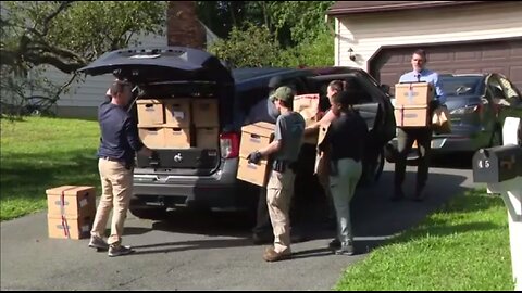 Israel's FBI agents conduct Free Speech raid at former UN inspectors home linked to investigation.