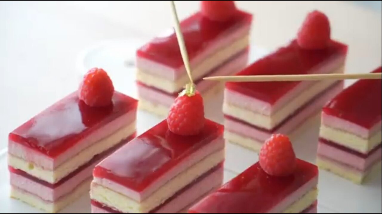Rasberry Cheese Cake , Cotton Sponge Cake