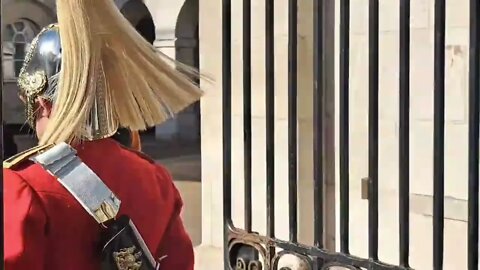 The kings guard shouts stand clear Stand clear #horseguardsparade
