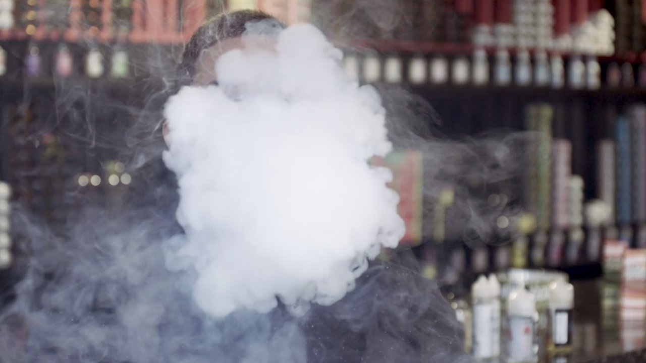 Congress Widens Investigation Of Vaping Industry