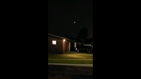 spacex booster returning view from Ft Lauderdale
