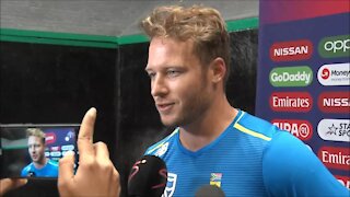 WATCH: David Miller on facing Lasith Malinga – watch the umpire’s tummy! (q6R)