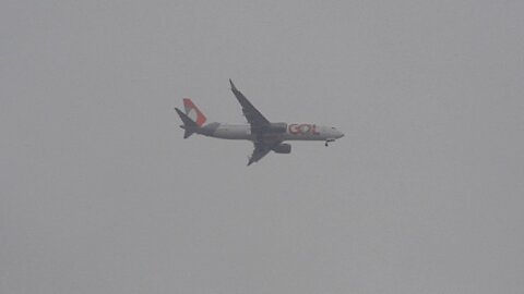 Boeing 737 MAX 8 PR-XMC na aproximação final antes de pousar em Fortaleza vindo de Manaus