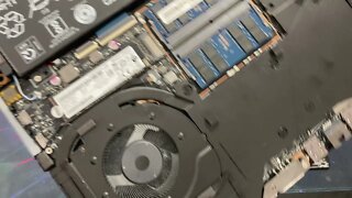 Lenovo Legion 7 vs the Legion Slim 7 Part 1: Hardware