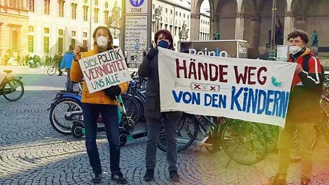 Demo München / Königsplatz am 06.03.22 - Teil 4