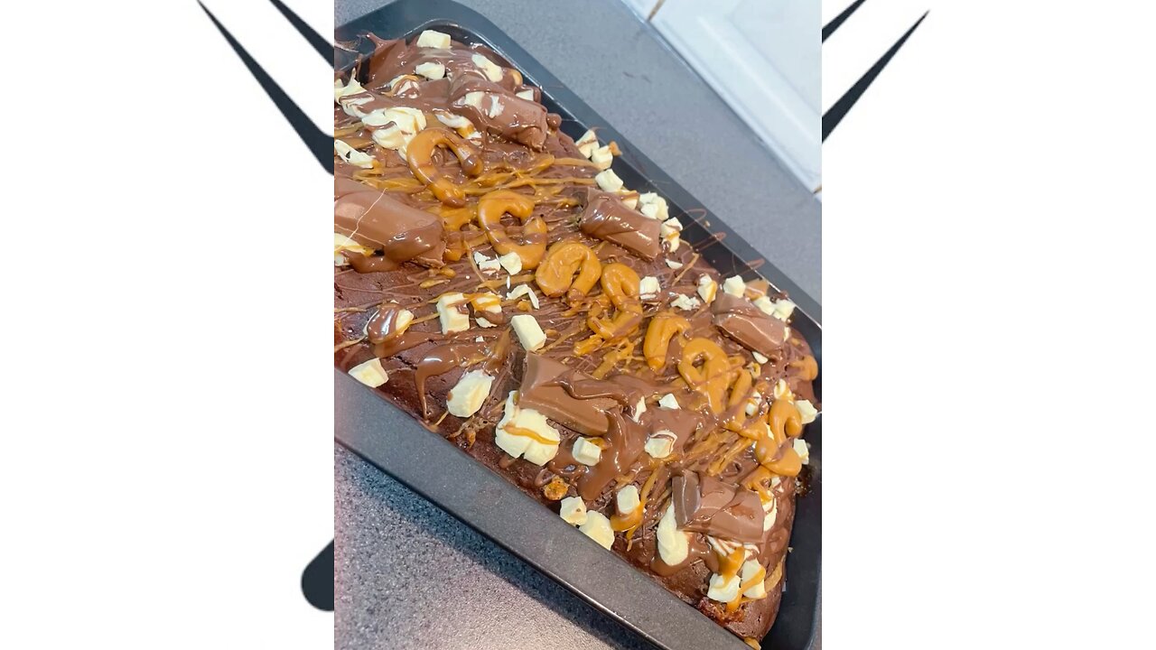 Salted caramel fudge brownies
