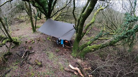 taking gear from the tent to the tarp. 25th March 2023