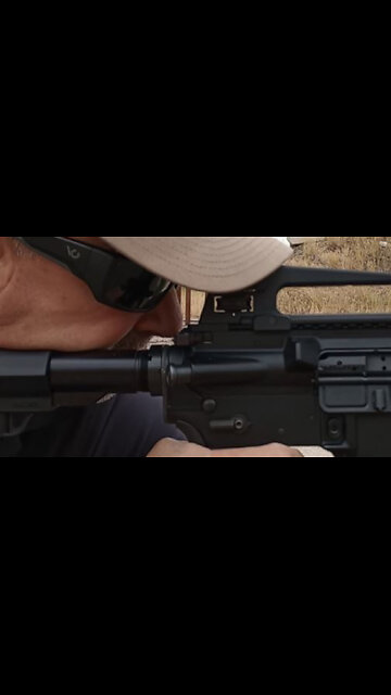 AR15 ACOG vs Carry Handle Irons - 25m AQT